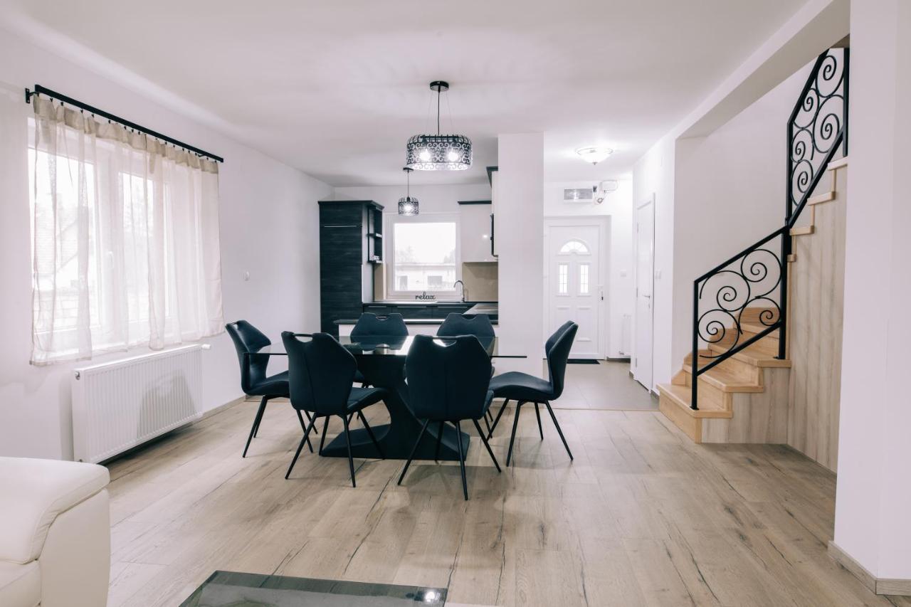 Tulip Guest House I. Палич Экстерьер фото
