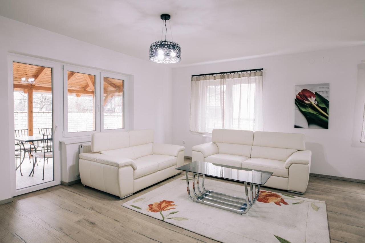 Tulip Guest House I. Палич Экстерьер фото